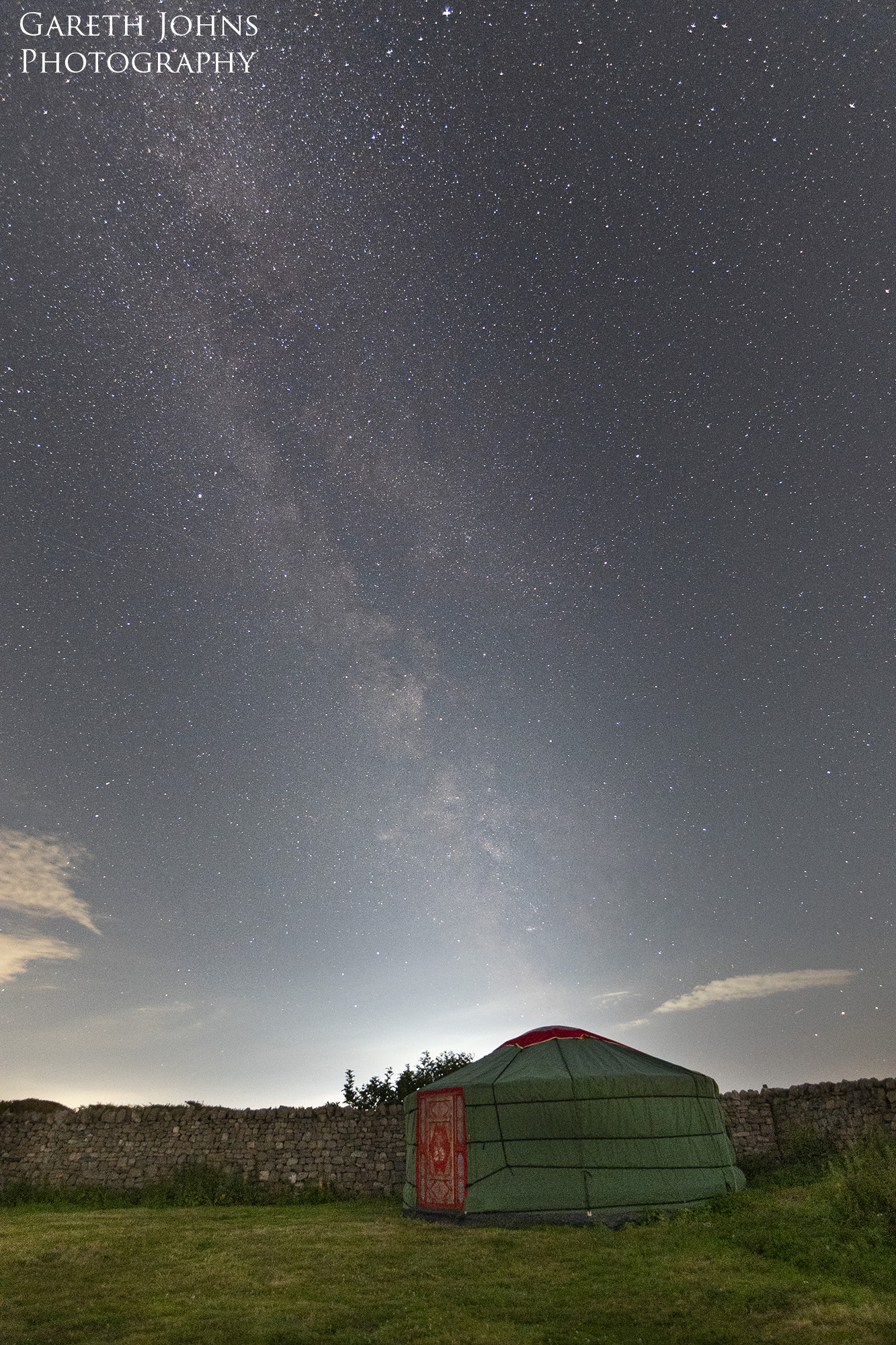 Flat Holm yurt under the milky way