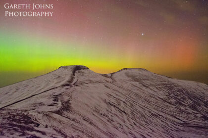 Pen y Fan and Corn Du with the aurora borealis
